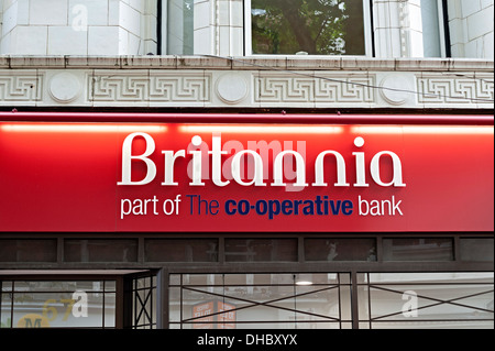 Birmingham Banca filiale Britannia, coop co op bank Foto Stock