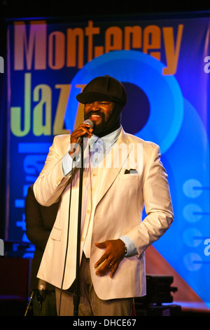 GREGORY PORTER canta in Dizzys Den al Monterey Jazz Festival - Monterey, California Foto Stock