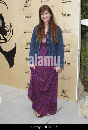 Kellie Martin a 'la notte scorsa ho nuotato con un Mermaid' libro lancio Earth Day celebrazione che si tiene a comunità Annenberg beach house Foto Stock