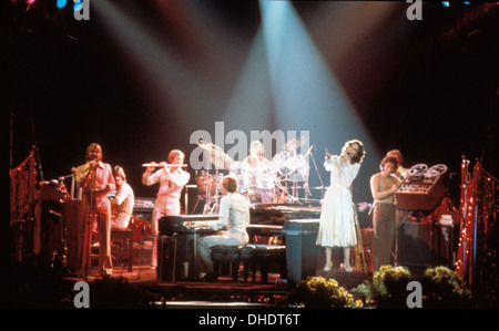 I falegnami di noi duo pop con Karen e Richard Carpenter circa 1976. Foto Laurens van Houten Foto Stock