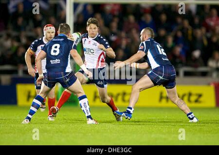 Salford, Regno Unito. 07 Nov, 2013. Danny Howard (USA Wentworthville gazze) durante la Coppa del Mondo di Rugby group C/D gioco tra Scozia e Stati Uniti d'America dall'AJ Bell Stadium. Credito: Azione Sport Plus/Alamy Live News Foto Stock