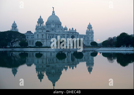 Victoria Memorial, Chowringhee, Kolkata (Calcutta), West Bengal, India, Asia Foto Stock