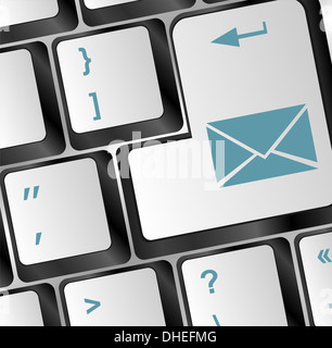 Tastiera posta sul pulsante blu sulla tastiera Foto Stock