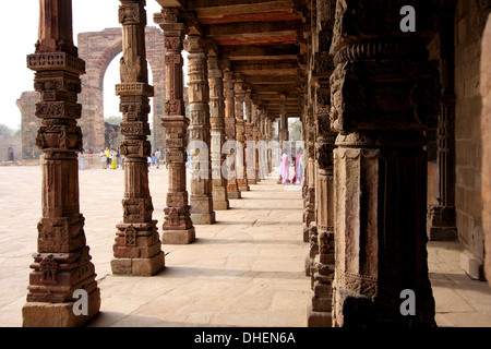 Complesso di Qutub, Sito Patrimonio Mondiale dell'UNESCO, Delhi, India, Asia Foto Stock