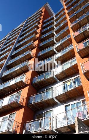 Blocco di appartamenti a Whitehall Quay, Leeds, West Yorkshire Foto Stock