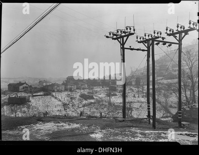 Scott's Run, West Virginia. Squadrone Hill - un carbone abbandonate camp su Scott's Run, West Virginia, Dicembre 22, 1936 518382 Foto Stock