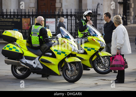 NHS motocicletta servizio ambulanza Inghilterra Foto Stock
