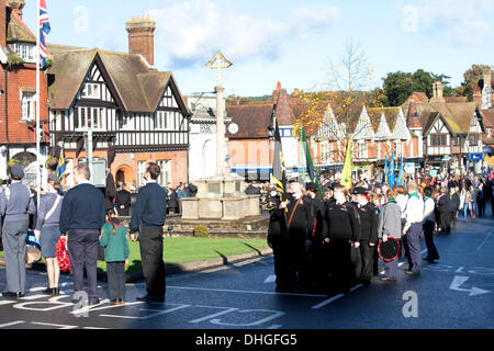 Ricordo Domenica Parade, War Memorial, Haslemere High Street, Surrey, Regno Unito Foto Stock