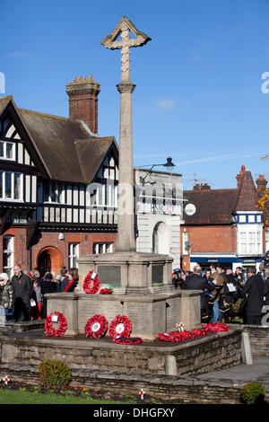 War Memorial, Ricordo Domenica,Haslemere High Street, Surrey, Regno Unito Foto Stock