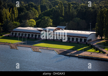 La Vichy "Palazzo del Lago': una sala polivalente tipico degli anni sessanta (Francia). A Vichy, la salle du Palais du Lac. Foto Stock