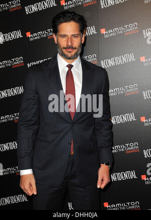 Los Angeles, California, USA. Decimo Nov, 2013. Joe Manganiello frequentando il 7° Hamilton dietro la telecamera Awards tenutosi presso il Teatro Ebell a Los Angeles, la California il 10 novembre 2013. 2013 © D. lunga/Globe foto/ZUMAPRESS.com/Alamy Live News Foto Stock