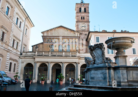 Basilica di Santa Maria in Trastevere - Basilica di Santa Maria in Trastevere, Roma, Italia Foto Stock