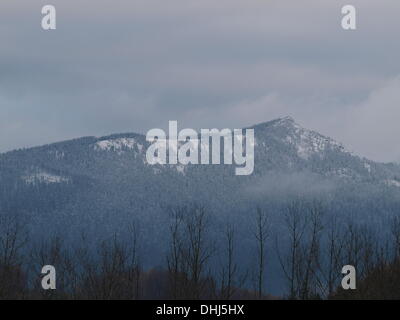 Osser mountain con neve, Foresta Bavarese, Germania Foto Stock