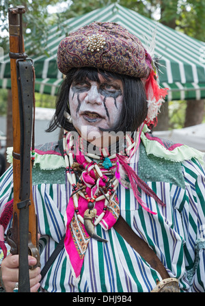 Nativo americano al Festival stato Oleno Park in North Florida. Foto Stock