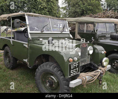 Landrover serie uno presso il parco astle showground Foto Stock