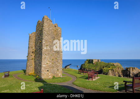 La vista dalla collina del castello Tenby Pembrokeshire Wales Foto Stock