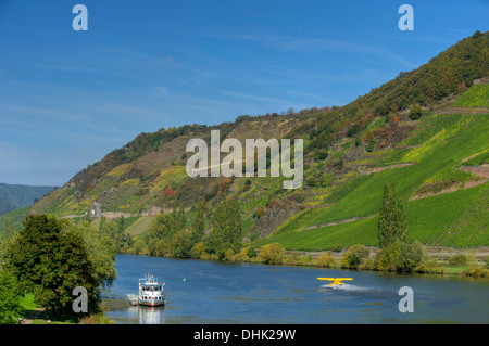 Aeroboat sulla Mosella a Trittenheim, della Mosella, Rhineland-Palatine, Germania Foto Stock