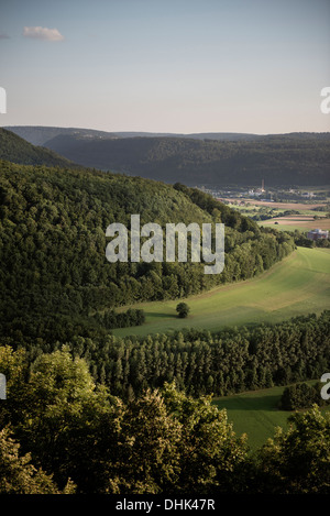 Vista in Unterkochen da Braunenberg, Aalen, Ostalbkreis, Svevo, Baden-Wuerttemberg, Germania Foto Stock