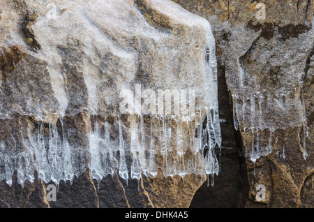 Icycles sulle rocce, Finnskogen, Norvegia Foto Stock