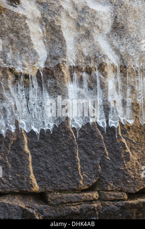 Icycles su una roccia, Finnskogen, Norvegia Foto Stock