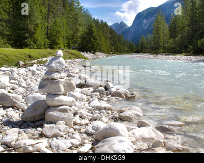 Fiume Isar in montagne delle Alpi Foto Stock