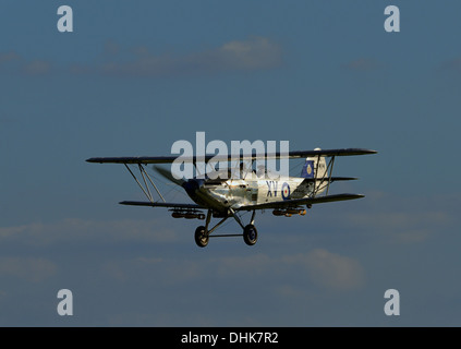 Hawker Hind vintage biplano RAF dalla collezione Shuttleworth battenti a Biggleswade.Ottobre battenti giorno 2013 Foto Stock