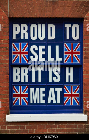 Orgogliosi di vendere carne britannica segno Foto Stock