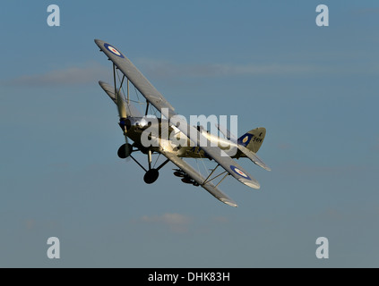 Hawker Hind vintage biplano RAF dalla collezione Shuttleworth battenti a Biggleswade.Ottobre battenti giorno 2013 Foto Stock