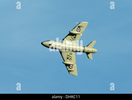 Hawker Hunter RAF jet fighter/bomber volare alla collezione Shuttleworth ottobre battenti giorno 2013 Foto Stock