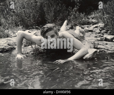 Charlton Heston sul set del film, Peer Gynt, 1941 Foto Stock