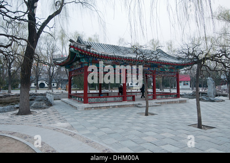 Ritan Park nella zona Jianguomen in Chaoyang District, Pechino, Cina Foto Stock