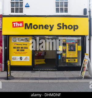 Il denaro Shop pawnbroker, Bangor city centre, Gwynedd North Wales UK Foto Stock