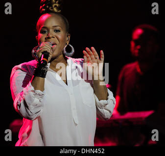 Trecina Atkins-Campbell di Mary Mary esegue al Hard Rock Live in Seminole Hard Rock Hotel e Casino di Ft. Lauderdale, Florida - 06.05.12 Foto Stock