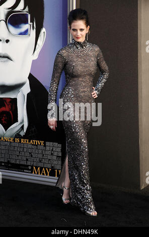 Eva Green 'Dark ombre" Premiere a Grauman's Chinese Theatre Hollywood, California - 07.05.12 dotate: Eva Green dove: STATI UNITI D'AMERICA quando: 30 Apr 2012 Foto Stock