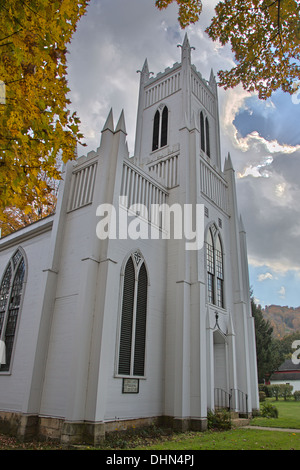 San Giovanni episcopale della chiesa costruita 1837 in Ellicottville nella parte occidentale dello Stato di New York, Stati Uniti Foto Stock