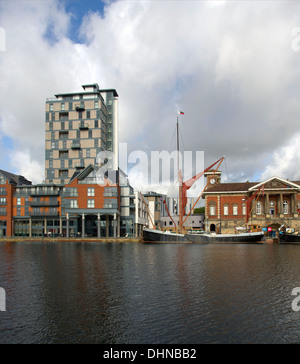 Regata Quay e La Cambria appartamenti in sviluppo di Ipswich Docks Foto Stock