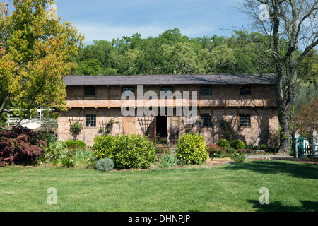 Fienile su Lachryma Montis casa storica del generale Mariano Guadalupe Vallejo, Sonoma, California, U.S.A. Foto Stock