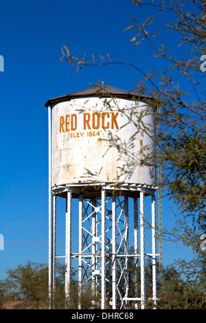 Il vecchio treno a vapore Water Tower al Red Rock, Arizona. Foto Stock