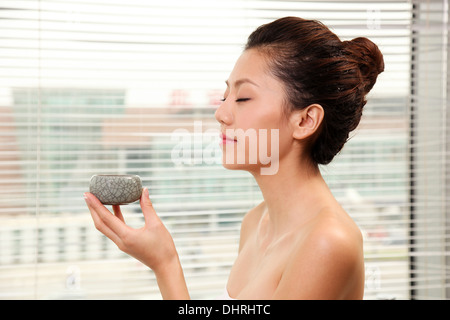 East Asian bellezza odore di olio essenziale alla spa Foto Stock