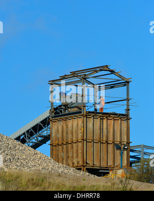 Lavoratore a Shap Beck cava, Shap, Cumbria, England, Regno Unito, Europa. Foto Stock