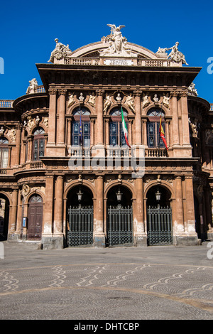 Teatro Massimo Bellini, Piazza Bellini, Catania, Sicilia, Italia Foto Stock