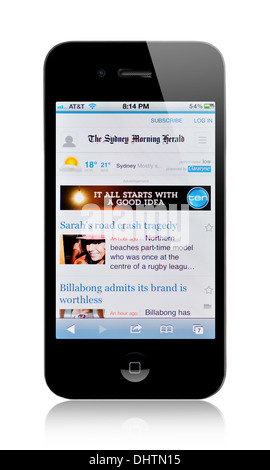 Lo schermo di iPhone che mostra il Herald di mattina de Sydney sito web Foto Stock