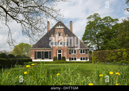 Paesi Bassi, Middenbeemster, tipica fattoria chiamata Stolpboerderij De Eenhoorn in Beemster Polder, un sito patrimonio mondiale dell'UNESCO Foto Stock