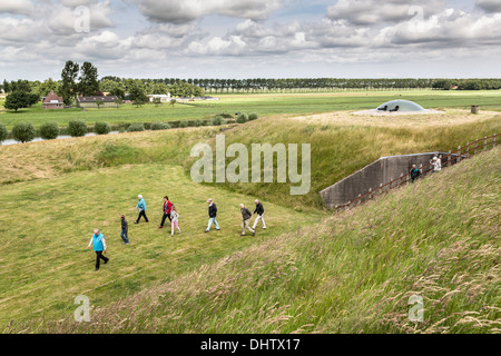 Paesi Bassi, Spijkerboor, Fort bij Spijkerboor, Beemster Polder. Linea di difesa di Amsterdam. Hollandse Waterlinies. Linee olandesi di difesa dell'acqua. Foto Stock