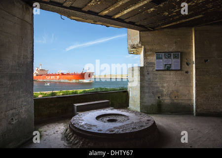 Paesi Bassi, IJmuiden, Fort Forteiland. Linea di difesa di Amsterdam. Hollandse Waterlinies. Linee olandesi di difesa dell'acqua. Foto Stock