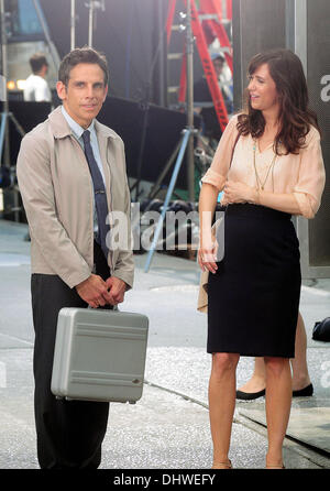 Ben Stiller e Kristen Wiig riprese in posizione per " La vita segreta di Walter Mitty' New York City, Stati Uniti d'America - 29.05.12 Foto Stock