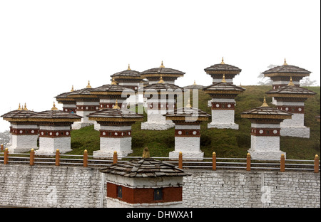 Memoriale della 108 Chortens, Bhutan Foto Stock