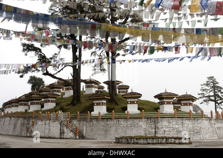 Memoriale della 108 Chortens, Bhutan Foto Stock