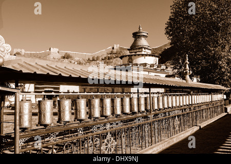 Tempio Tsuklahang Gyantse Tibet Cina seppia Foto Stock