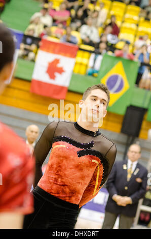 Taipei, Taiwan. Il 15 novembre 2013. Markus Lell dalla Germania è seconda in alti uomini combinato di categoria. Credito: Gia To/Alamy Live News Foto Stock